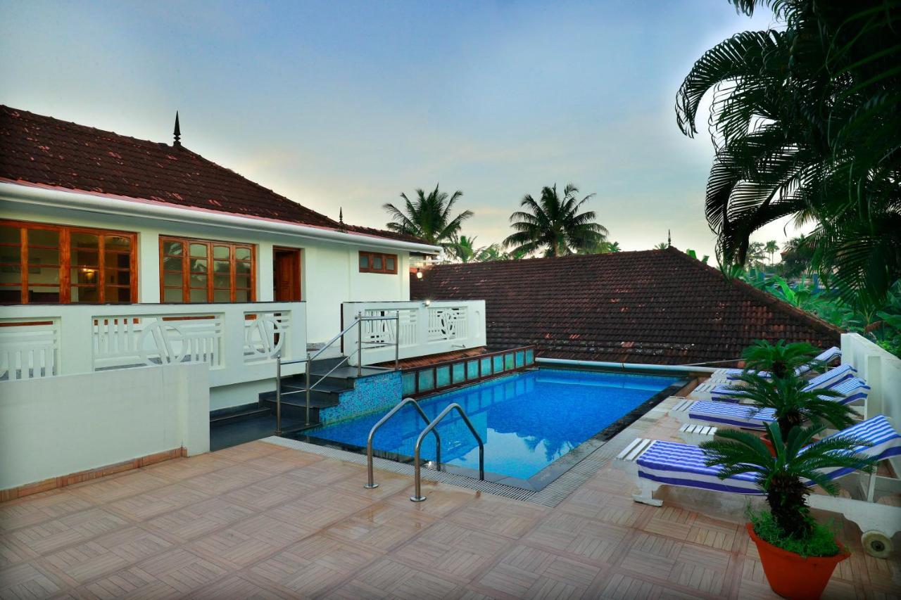 Triveny River Palace Hotel Alappuzha Eksteriør billede